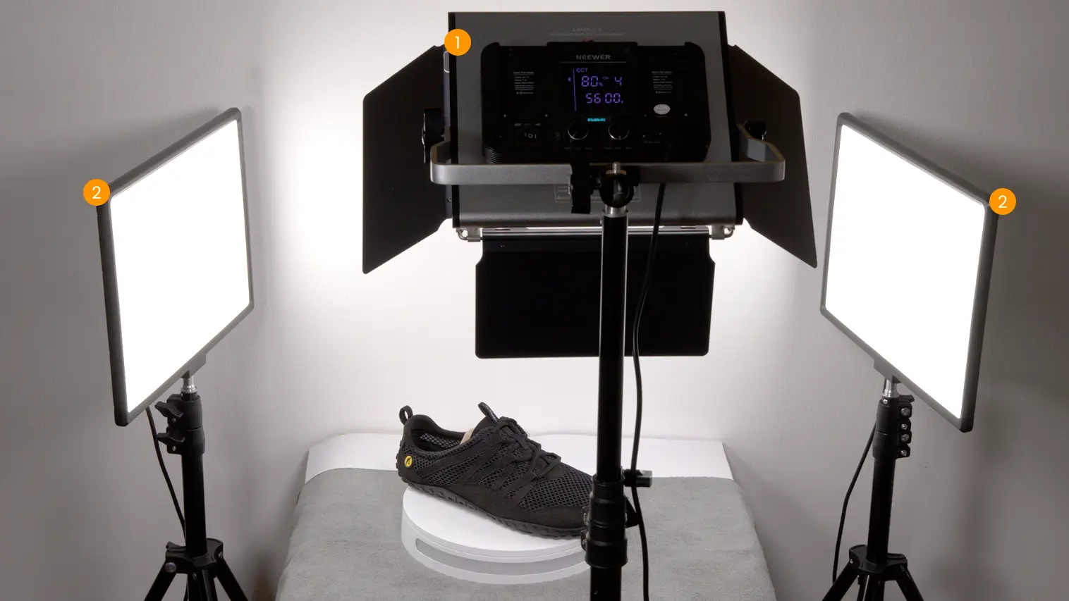 Lighting setup and subject illumination for photography